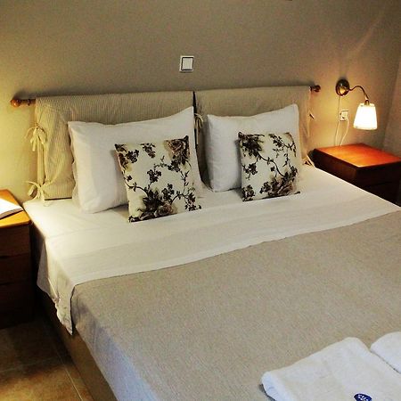 Mirthios Felicity Apartment Плакиас Екстериор снимка