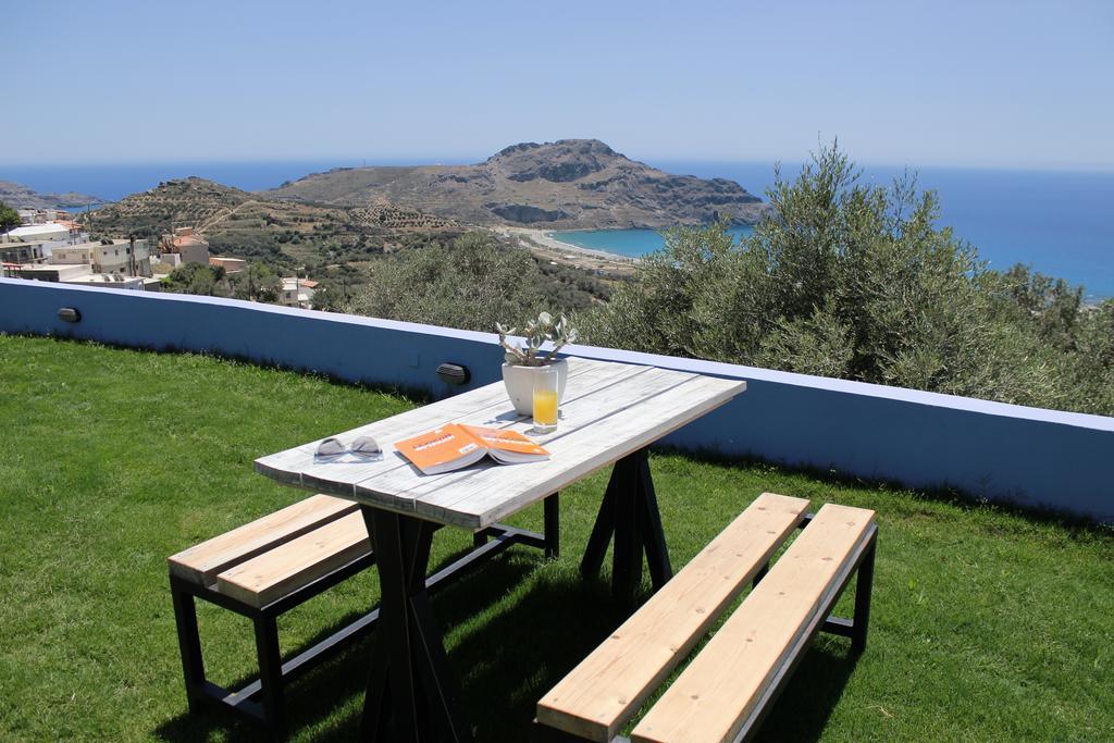 Mirthios Felicity Apartment Плакиас Екстериор снимка