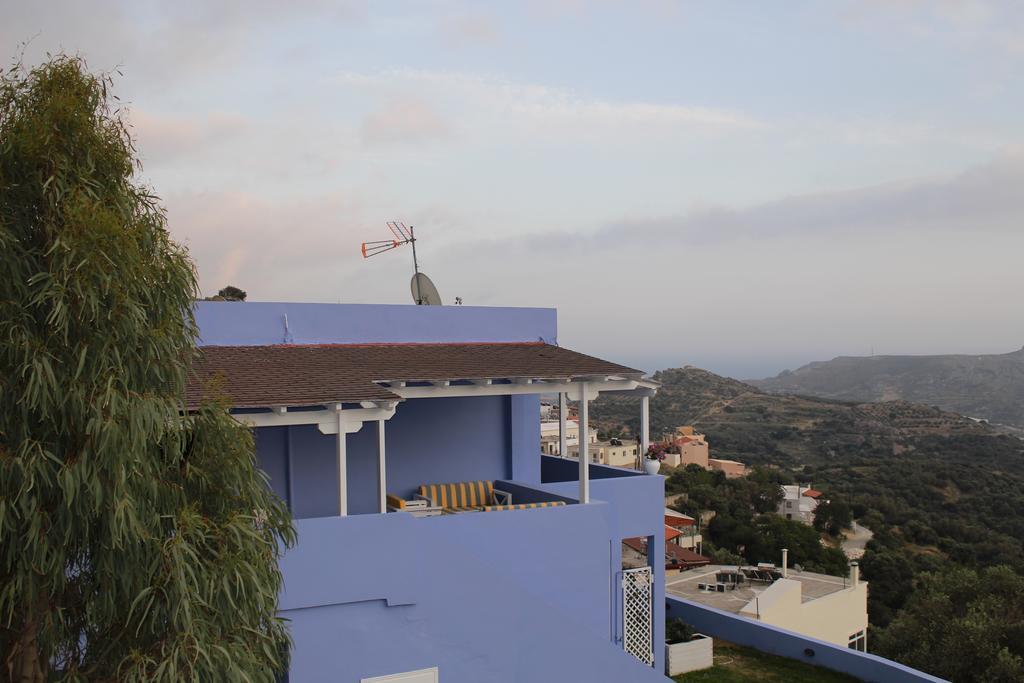 Mirthios Felicity Apartment Плакиас Екстериор снимка