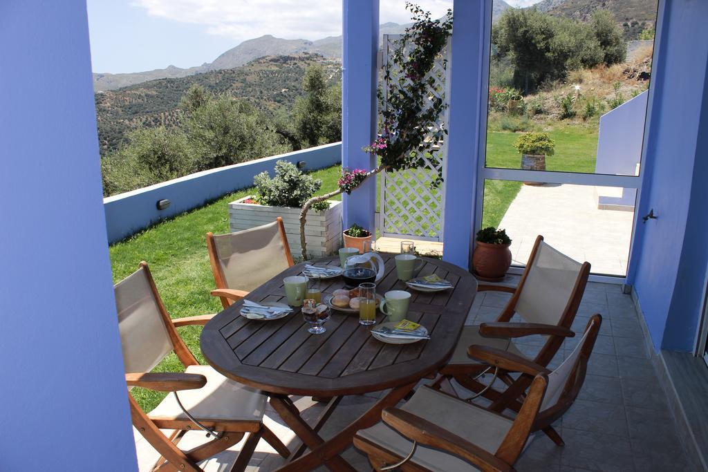 Mirthios Felicity Apartment Плакиас Екстериор снимка